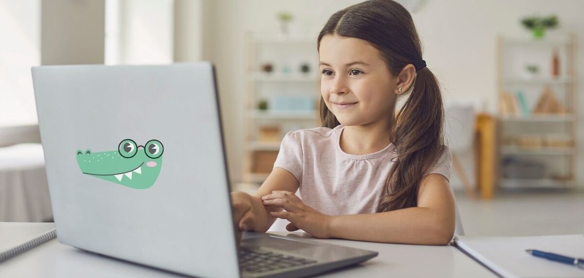 Comparison between in-person and online tutoring options